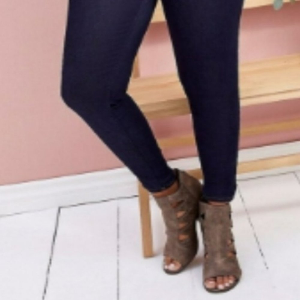 Maurices Cut Out Peep Toe Booties -12 - Picture 2 of 5